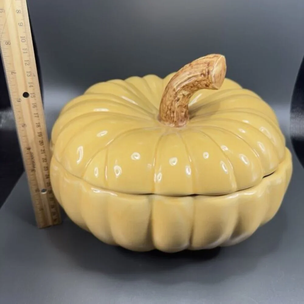 Williams Sonoma Large Pumpkin Canister Jar Container Cookie Jar Covered Dish VTG